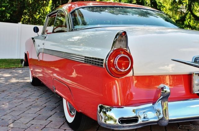 1956 Ford Fairlane 1956 Ford Fairlane Victoria - photo 2