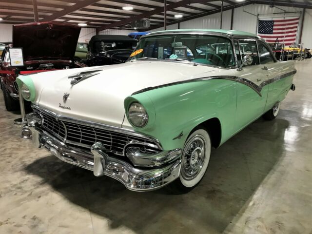 1956 Ford Fairlane Victoria 4.8L Thunderbird 292 V8 Coupe 1956 Ford Fairlane Victoria