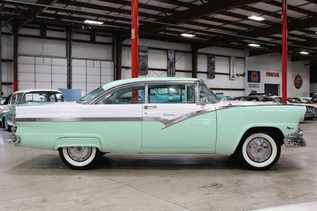 1956 Ford Fairlane Victoria - photo 6
