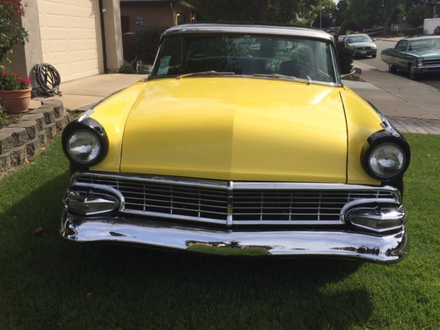 1956 Ford Fairlane - photo 4