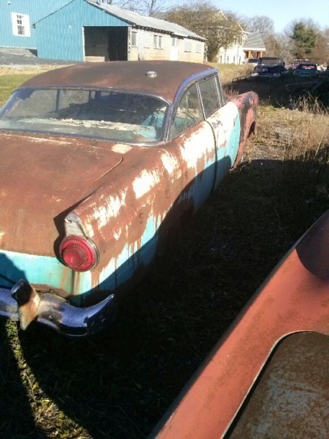 1956 Ford Fairlane - photo 4