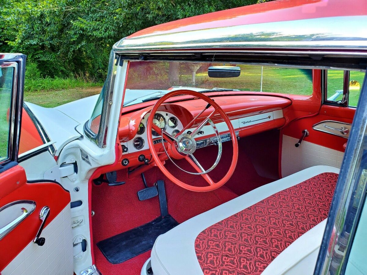 1956 Ford Fairlane Victoria Victoria - photo 13