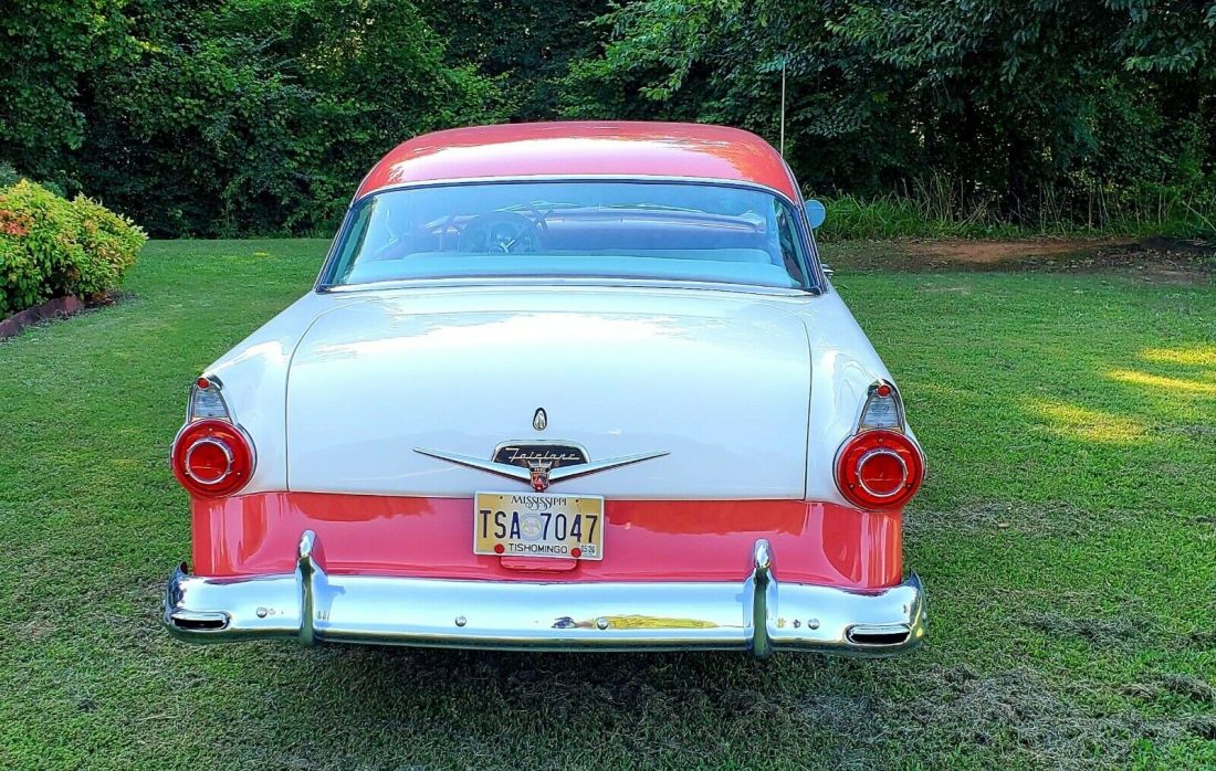 1956 Ford Fairlane Victoria Victoria - photo 2