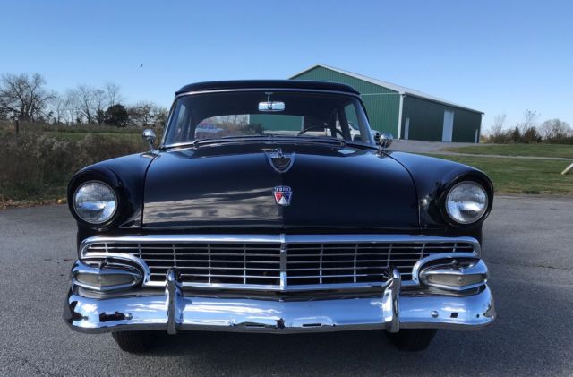 1956 Ford Fairlane - photo 5