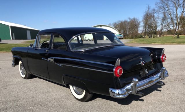 1956 Ford Fairlane - photo 6