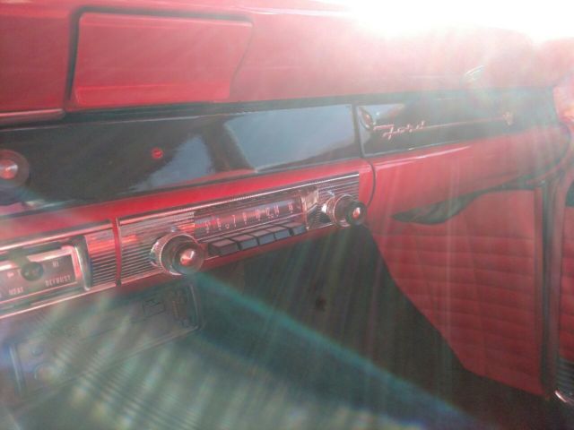 1956 Ford Wagon Parklane - photo 12