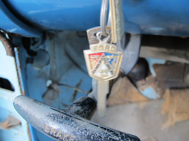 1956 Ford Fairlane Parklane 2 dr. Wagon - photo 2