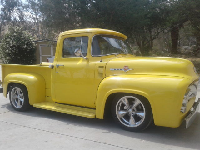 1956 Ford F-100