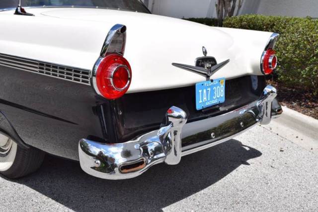 1956 Ford Sunliner Convertible - photo 10