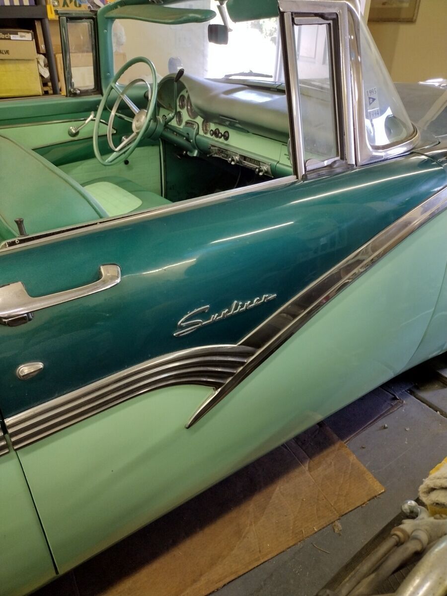1956 Ford Fairlane - photo 4