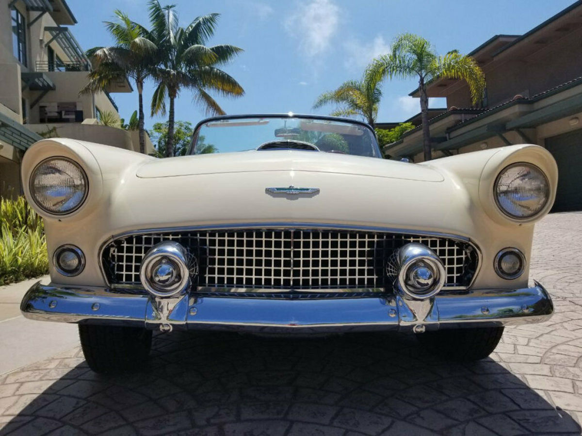 1956 Ford Thunderbird - photo 2