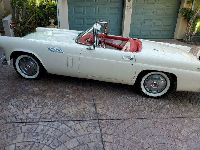 1956 Ford Thunderbird - photo 10