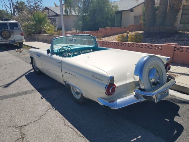 1956 Ford Thunderbird Convertible - photo 3