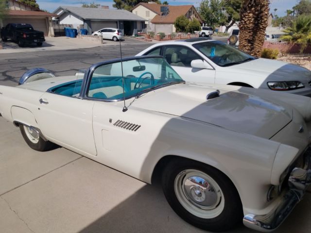 1956 Ford Thunderbird Convertible - photo 4