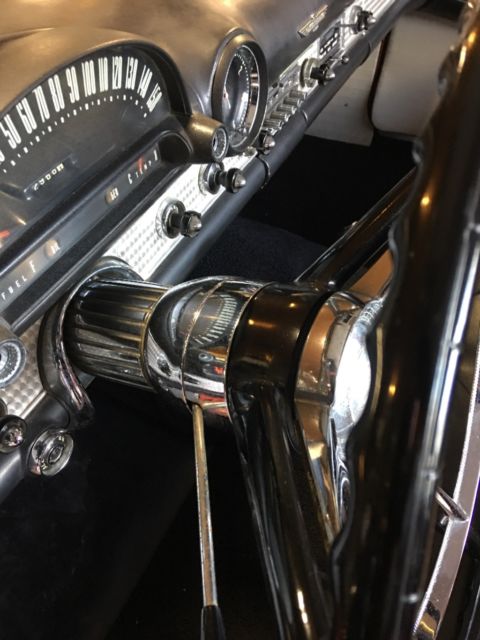 1956 Ford Thunderbird - photo 12