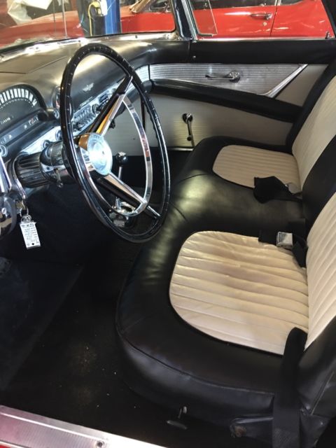 1956 Ford Thunderbird - photo 9