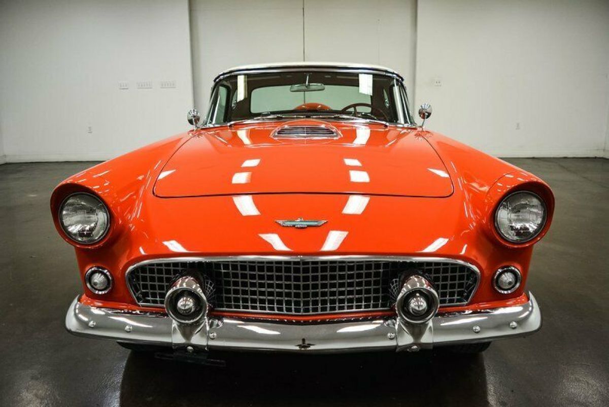 1956 Ford Thunderbird - photo 2