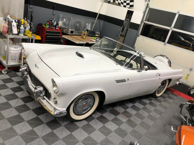 1956 Ford Thunderbird - photo 3