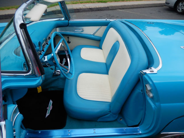 1956 Ford Thunderbird - photo 9
