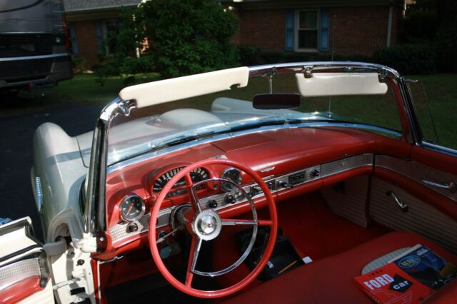 1956 Ford Thunderbird - photo 13