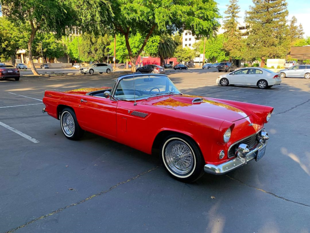 1956 Ford Thunderbird - photo 3