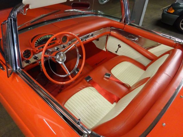 1956 Ford Thunderbird Spectacular - photo 10