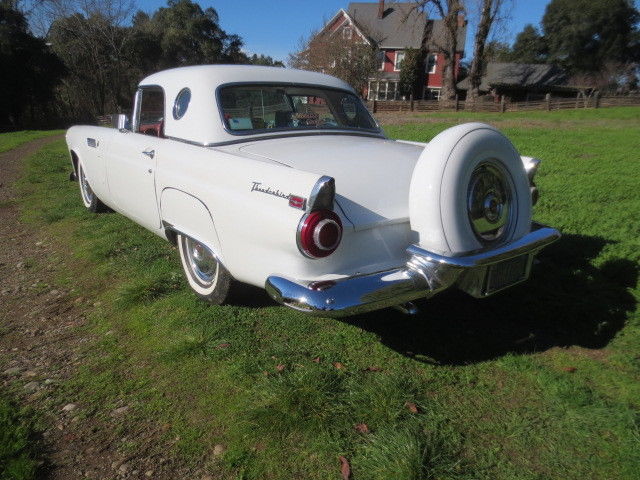 1956 Ford Thunderbird - photo 13