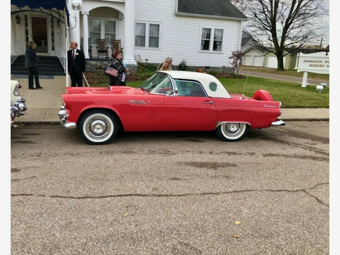 1956 Ford Thunderbird - photo 11