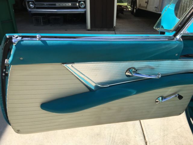 1956 Ford Thunderbird - photo 11