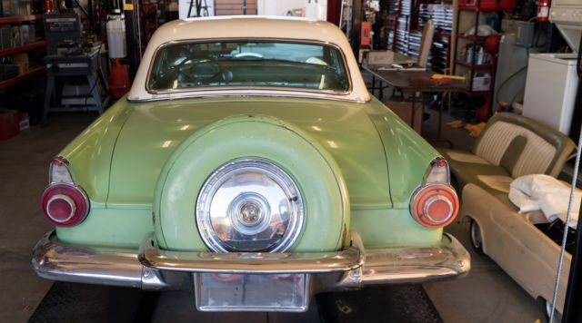 1956 Ford Thunderbird - photo 2