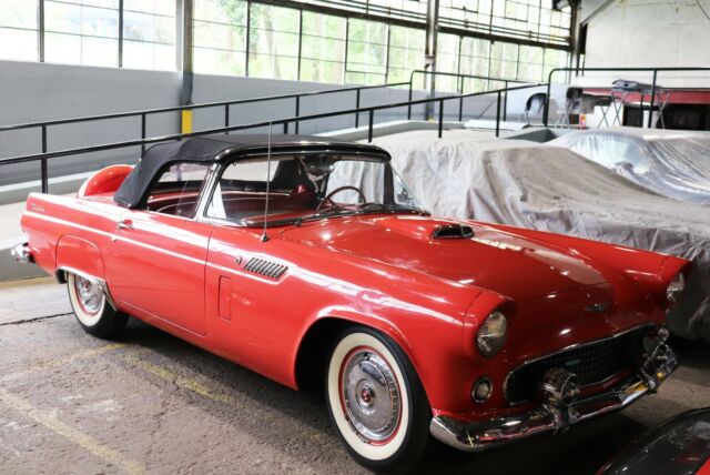 1956 Ford Thunderbird - photo 2