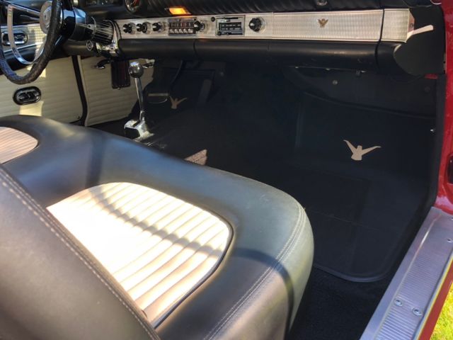 1956 Ford Thunderbird - photo 12
