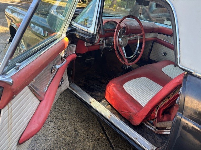 1956 Ford Thunderbird - photo 8