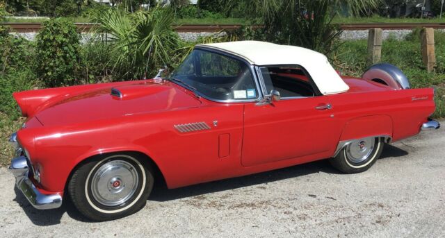 1956 Ford Thunderbird - photo 2