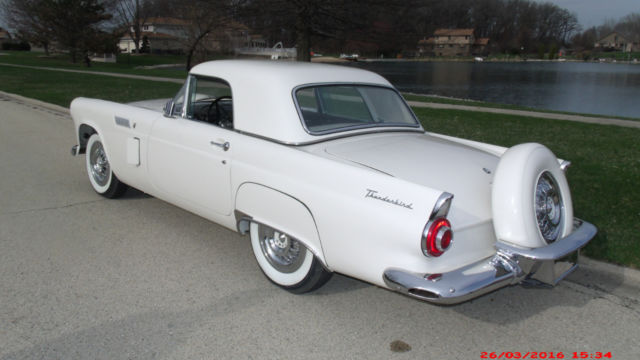 1956 Ford Thunderbird - photo 2