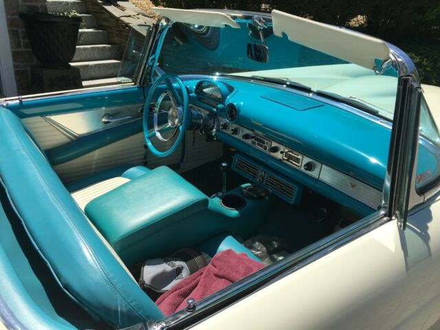 1956 Ford Thunderbird - photo 7