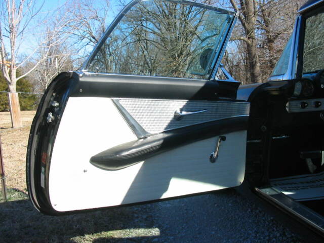 1956 Ford Thunderbird - photo 12