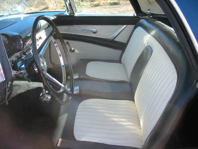 1956 Ford Thunderbird - photo 13