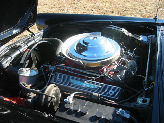 1956 Ford Thunderbird - photo 2