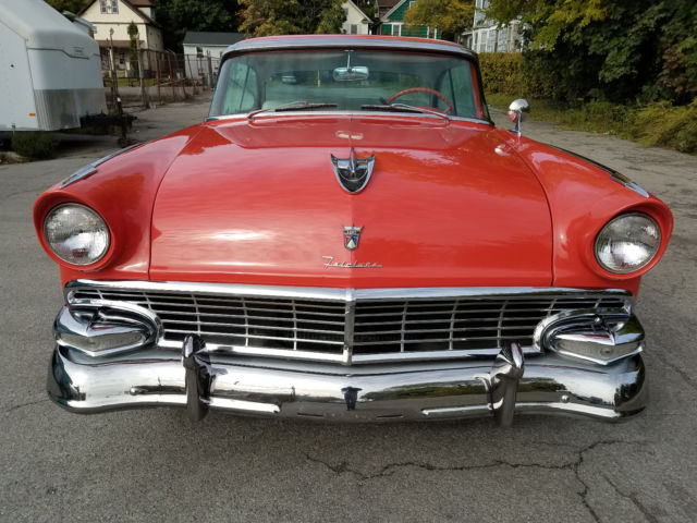 1956 Ford Crown Victoria Victoria - photo 2