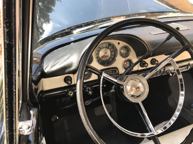 1956 Ford Fairlane Victoria - photo 5