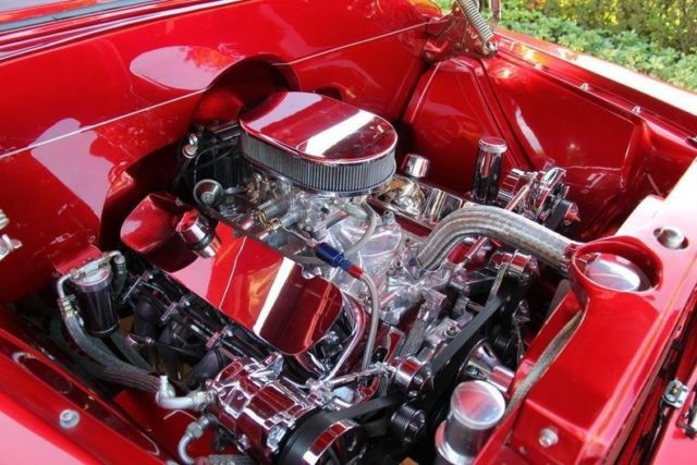 1956 GMC Suburban - photo 10
