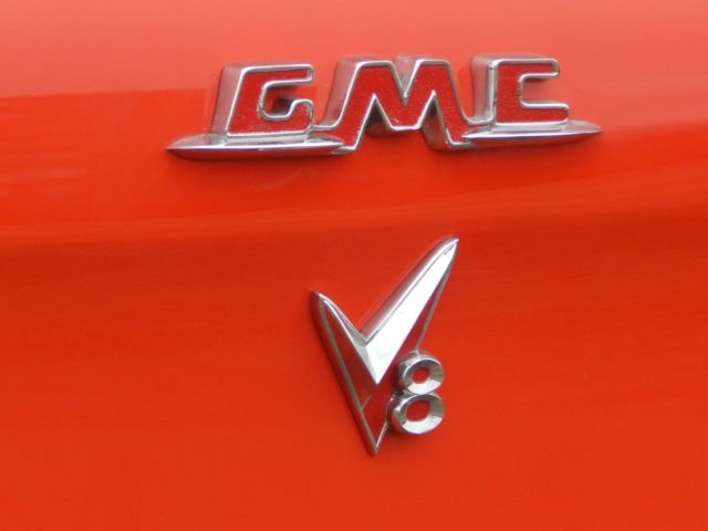 1956 GMC Other Suburban Carrier - photo 5