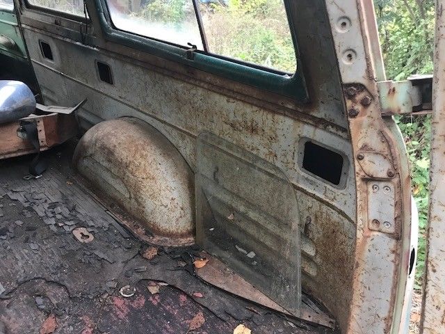 1956 GMC C1500 Suburban - photo 11