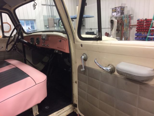 1956 International Harvester S110 - photo 7