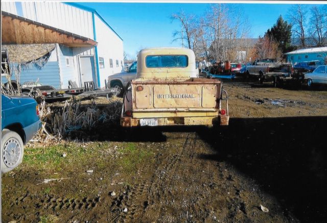 1956 International Harvester S110 - photo 2