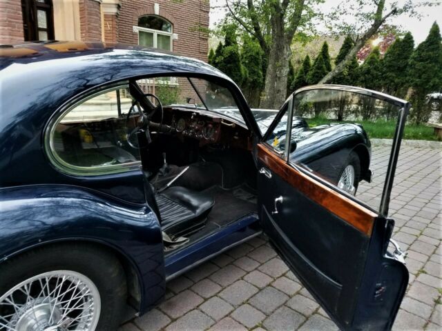 1956 Jaguar XK 140 - photo 11
