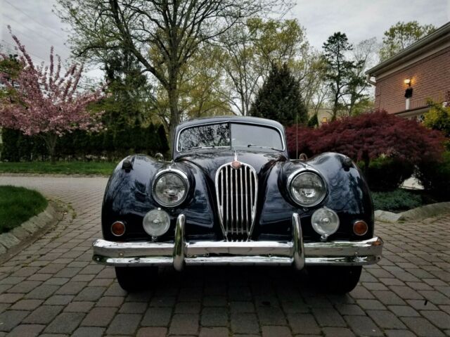 1956 Jaguar XK 140 - photo 3