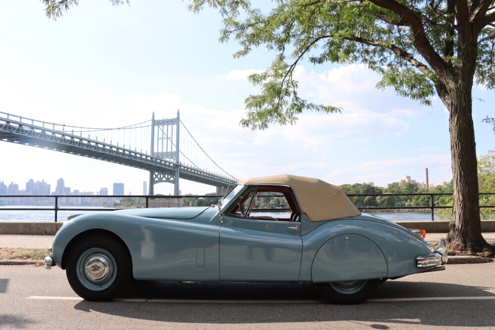 1956 Jaguar XK - photo 2