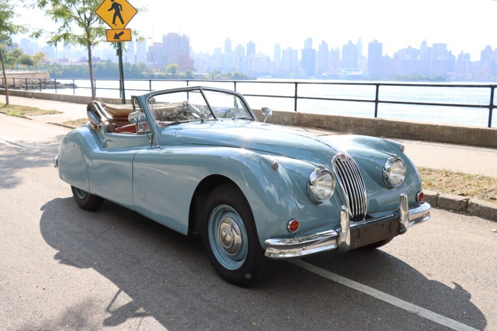 1956 Jaguar XK - photo 4
